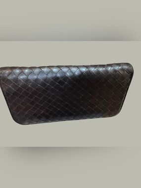 Bottega Veneta Unisex Brown Leather Zip-Around Wallet with Box